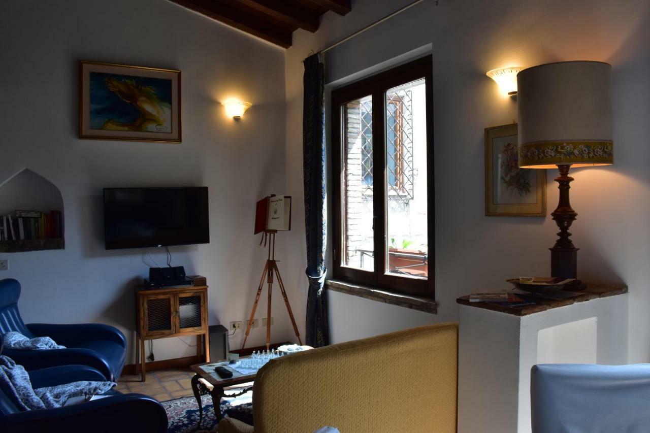 Apartmán Al Castello Di Leprignano Capena Exteriér fotografie