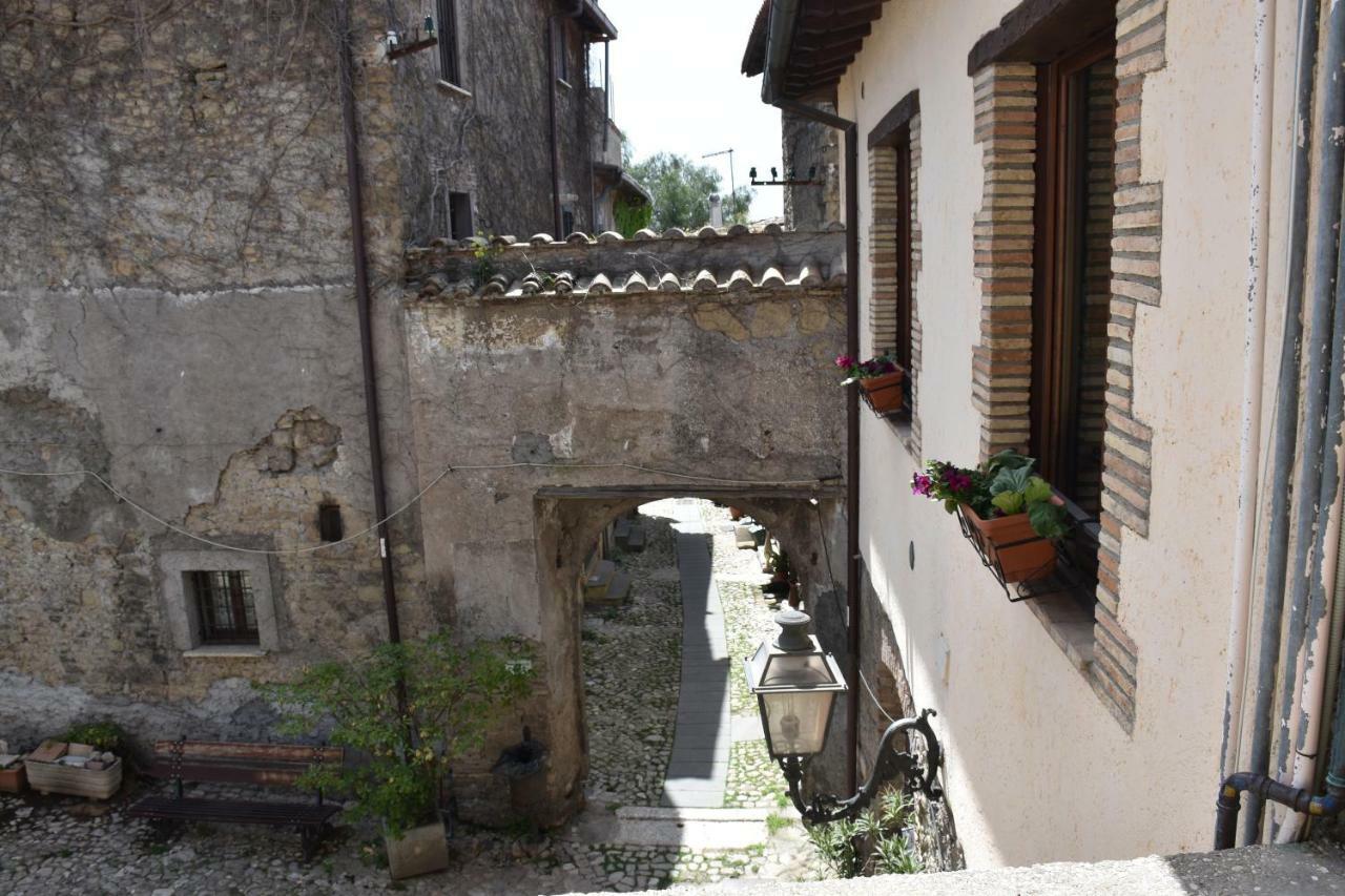 Apartmán Al Castello Di Leprignano Capena Exteriér fotografie